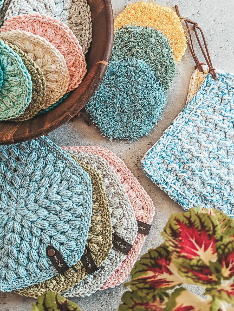 Kitchen Projects You Can Crochet in Under an Hour || 99% Coffee