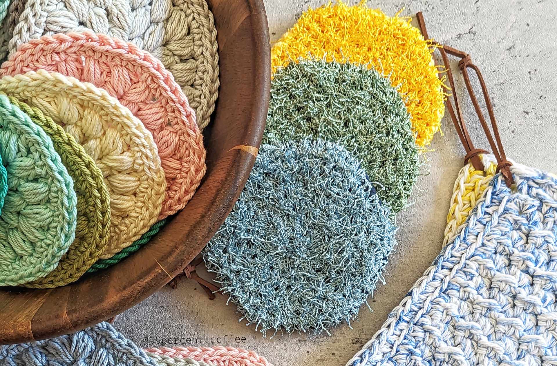 Seamless Dish Scrubby // Free Crochet Pattern - 99% Coffee