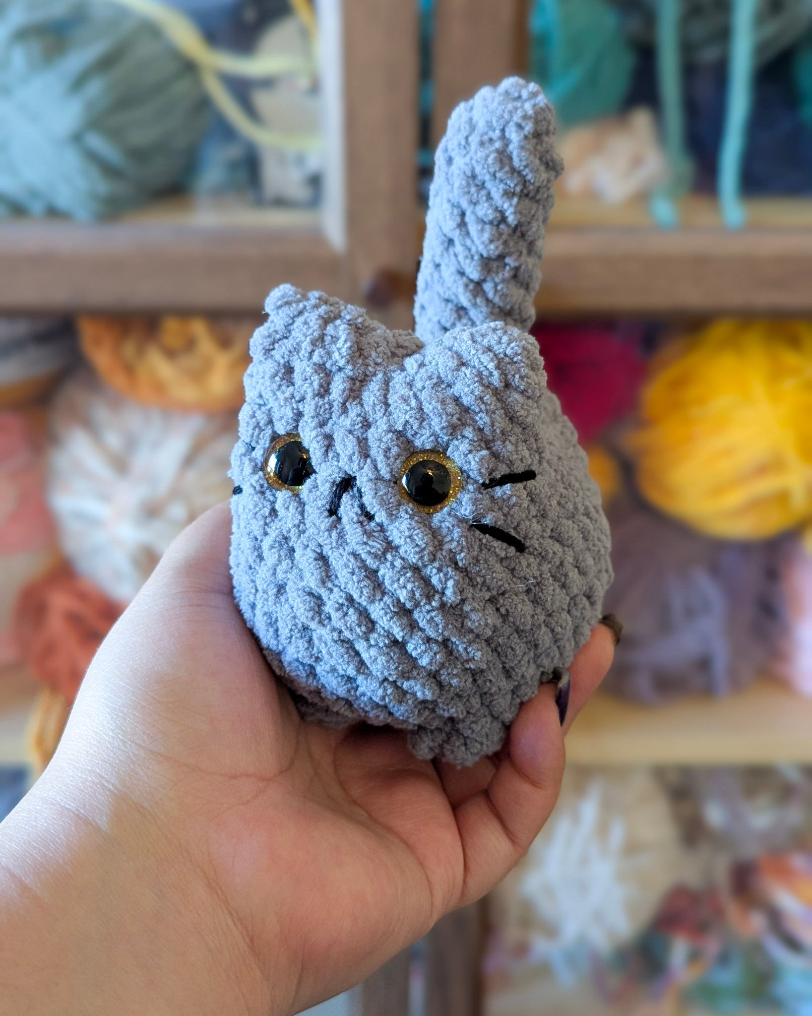 Chubby Loaf Cat Plushie - 99% Coffee 