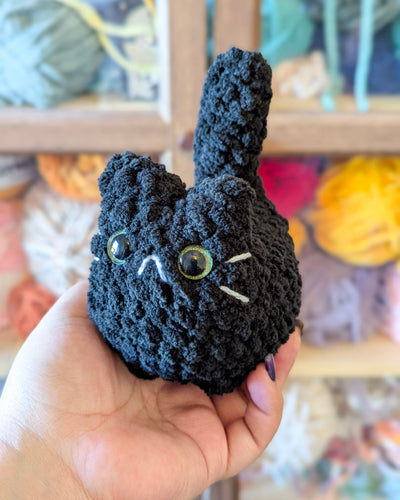 Chubby Loaf Cat Plushie - 99% Coffee 
